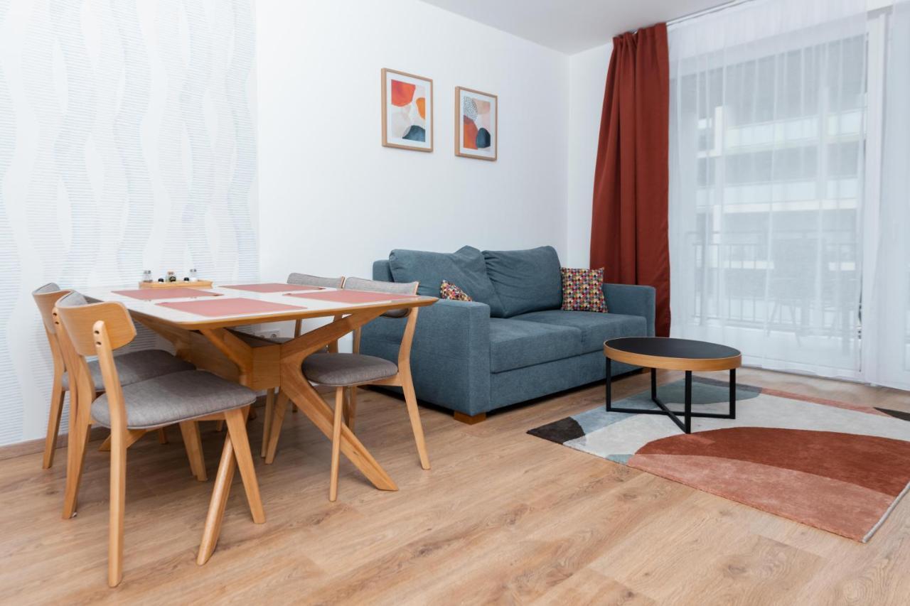 Westside Apartments By Urbanrent Budapeşte Dış mekan fotoğraf